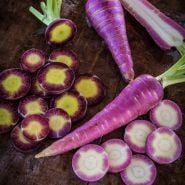 Gniff Carrot slices showing varying colors in the slices.