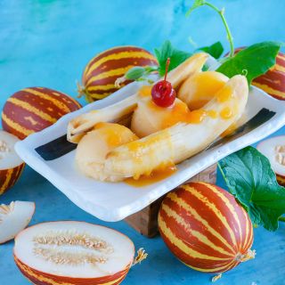 Rich Sweetness 132 Melon with banana's.