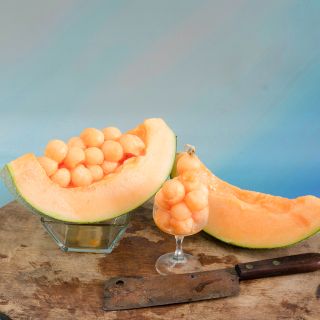 Small Persian Melon wedges and balls.